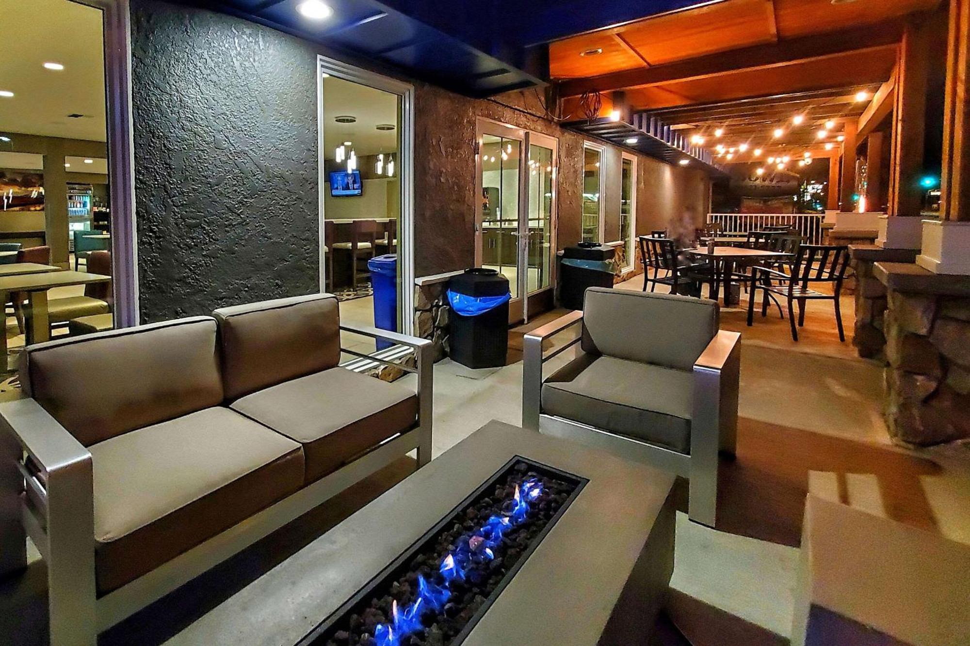 Cielo Hotel Bishop-Mammoth, Ascend Hotel Collection Exterior foto